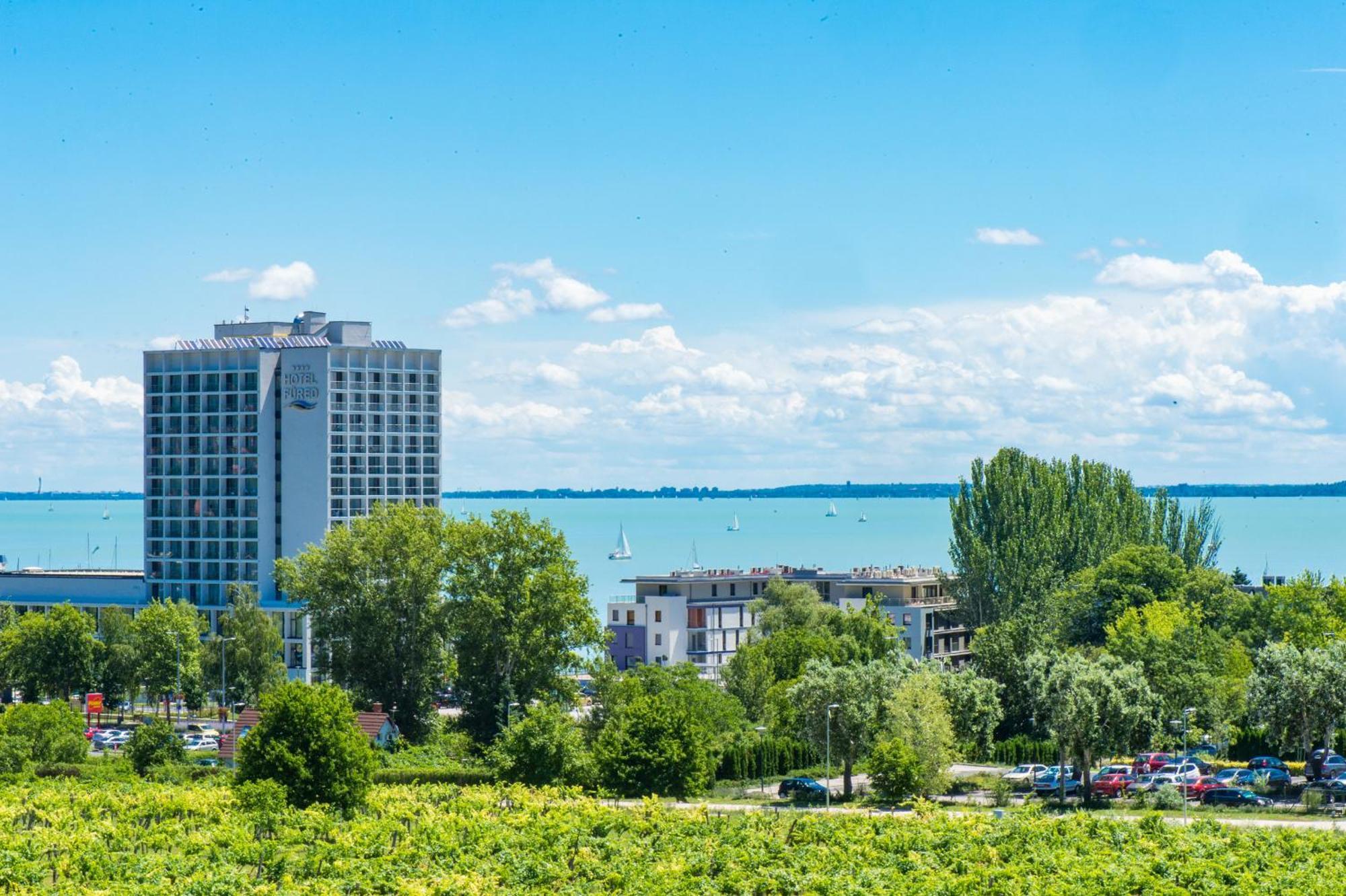 Akademia Hotel Balatonfüred Exterior foto