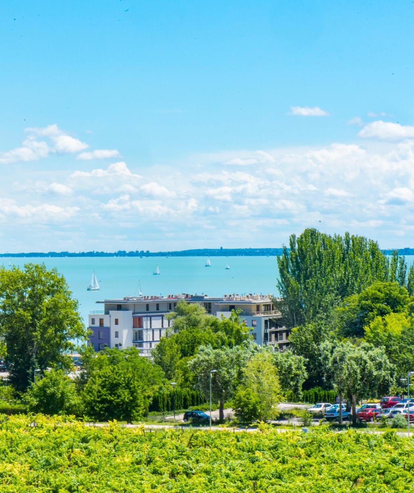 Akademia Hotel Balatonfüred Exterior foto