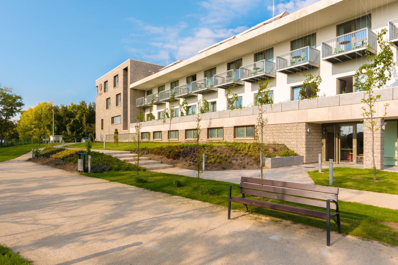 Akademia Hotel Balatonfüred Exterior foto